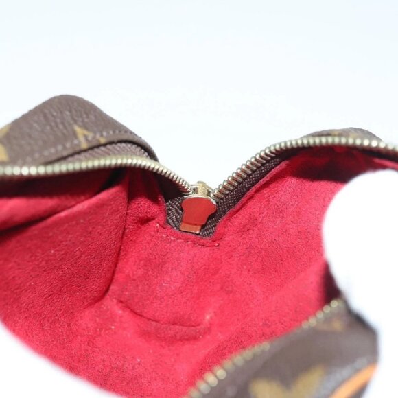 LOUIS VUITTON Monogram Trousse Wapity Pouch LV Auth - Picture 11 of 16